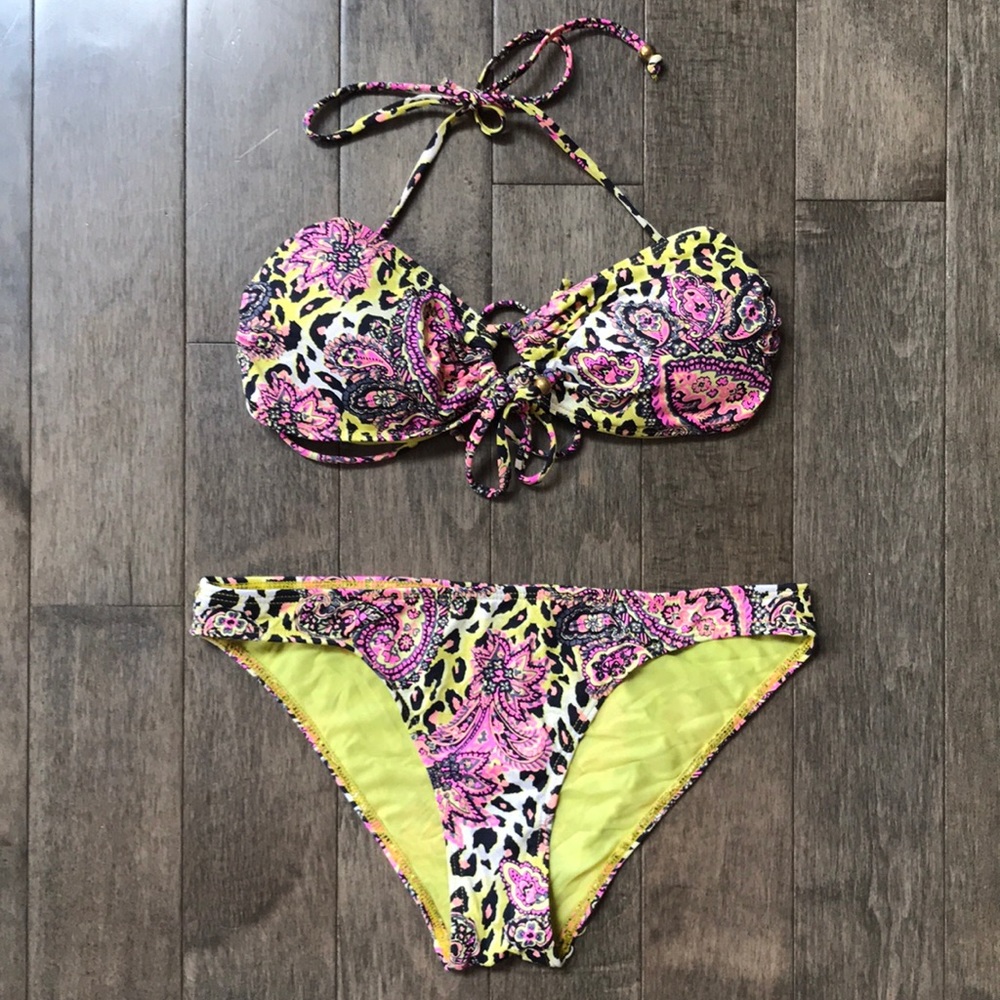 New H&M leopard print bikini